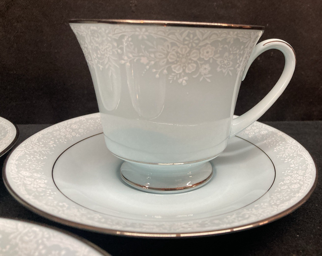 Noritake Fidelity 8003 Light Blue Cups & Saucers Set of 3