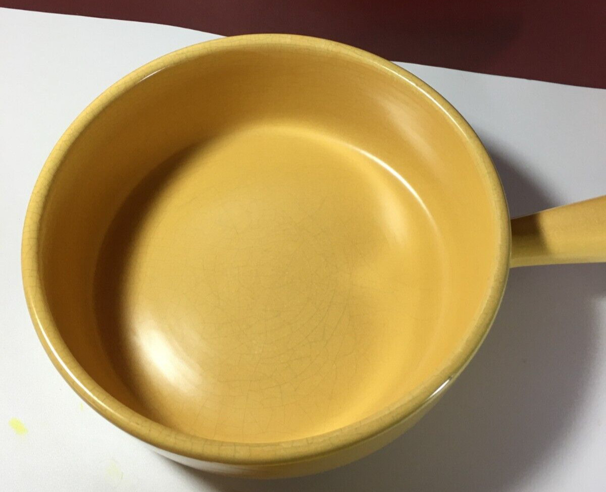 La Solana Pottery Stoneware Casserole with Handle & Cover, Yellow – 9″ – 64 oz.