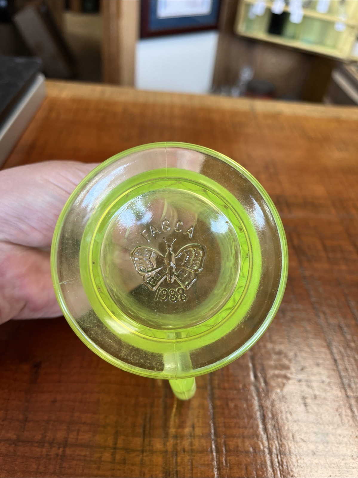 Fenton Uranium Glass Butterfly Mug From FAGCA 1988 *Glows!