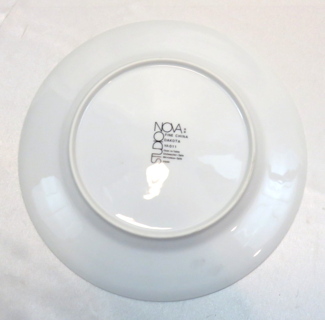 Studio Nova Fine China Dinner Plate DAKOTA YA011 Vintage 1985