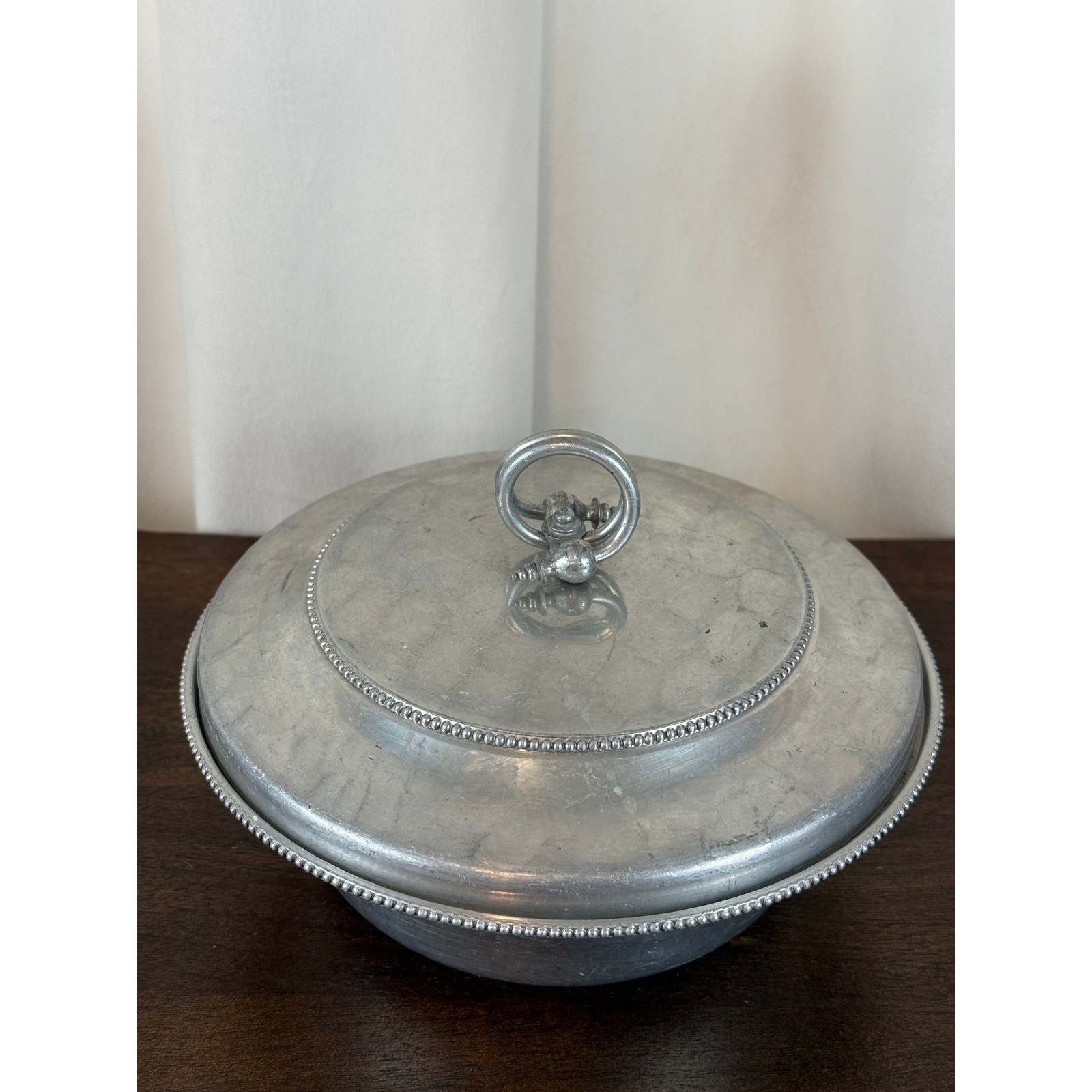 VTG 1960s BW Buenilum Hammered Aluminum Covered Casserole Dish w/Lid 8 5/8″
