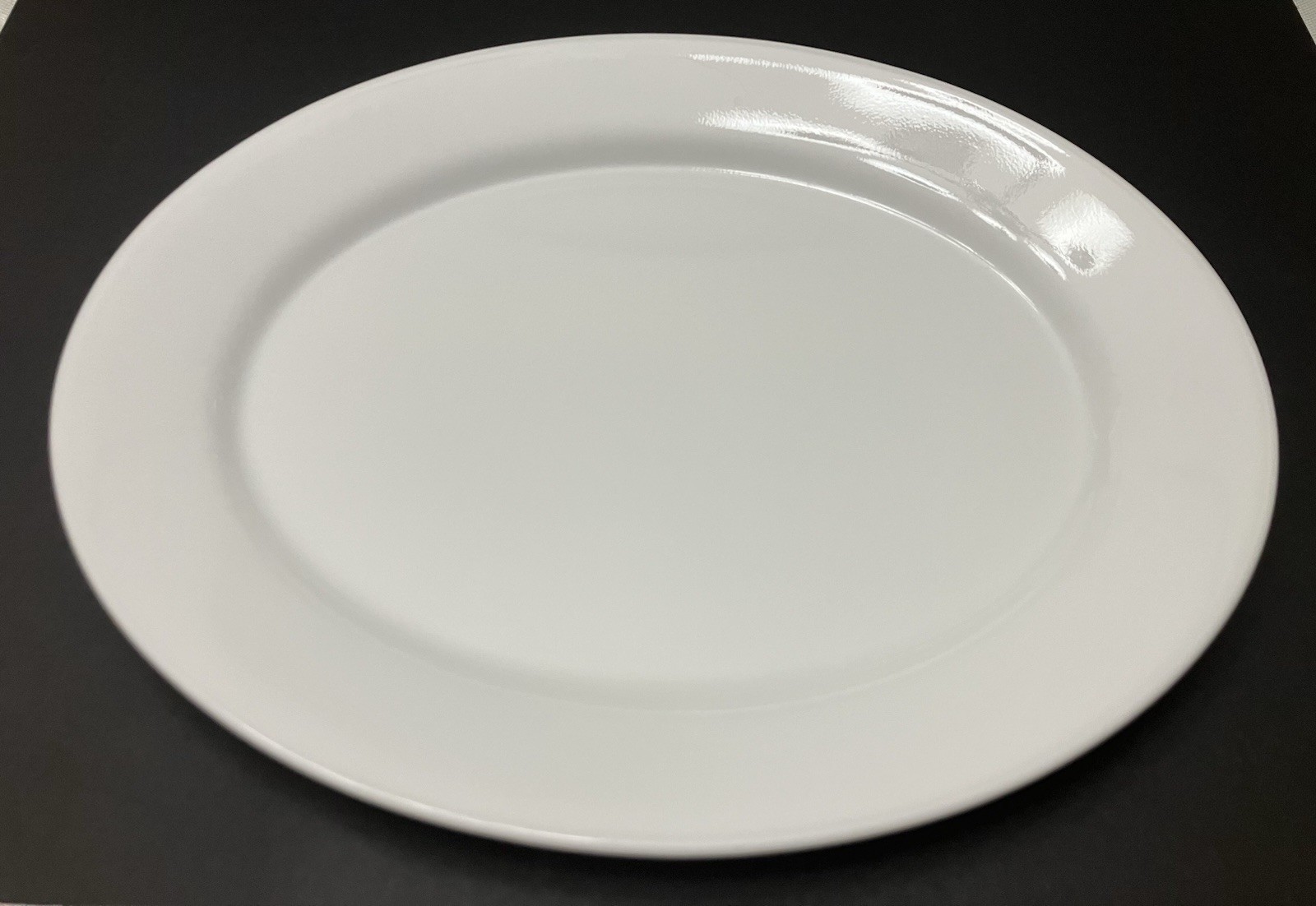 Corelle by Corning Winter Frost White Small Oval 9.5”x7.75” Serving Platter HTF