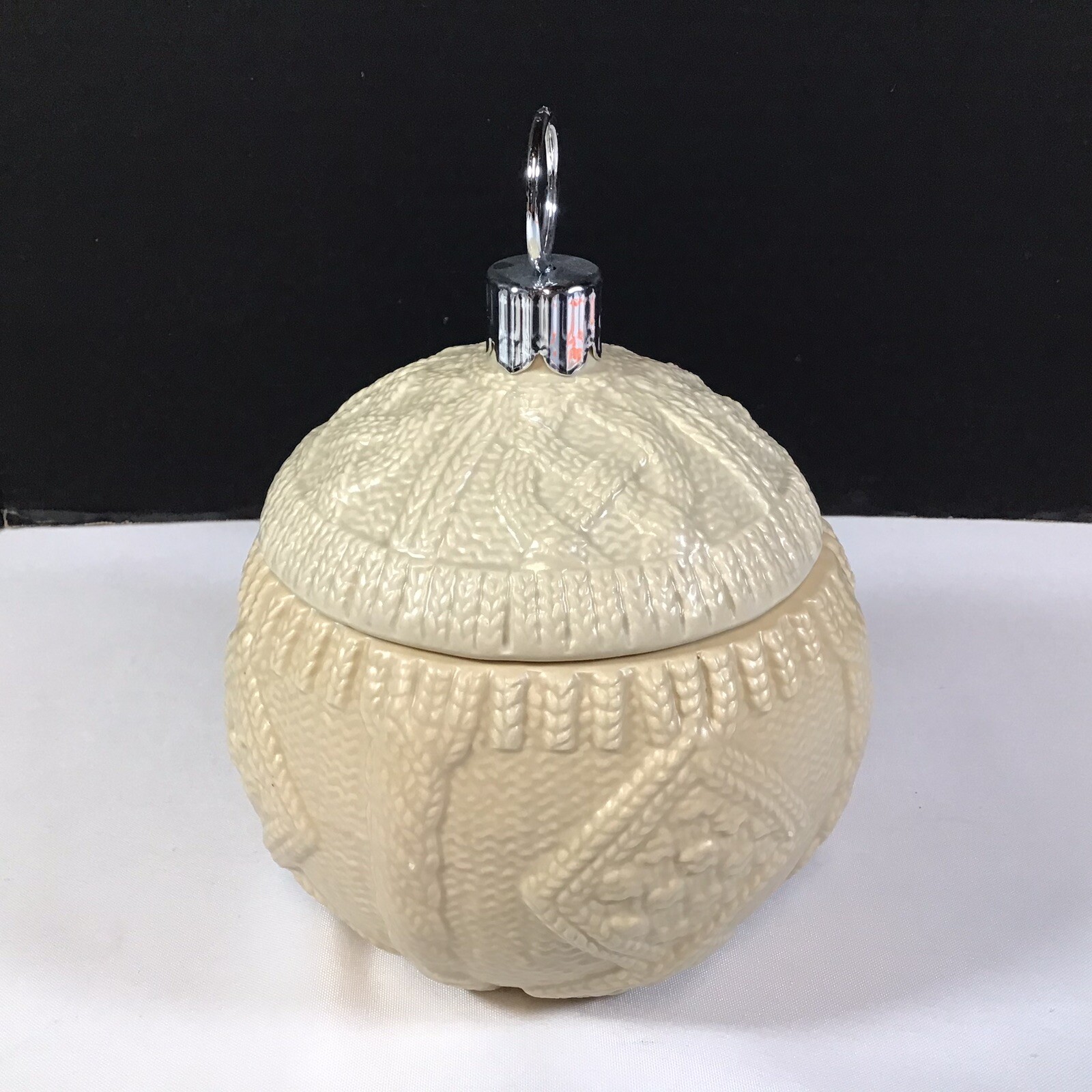 Vintage FTD Unique Textured Candy Dish Flower Christmas Ornament Flower Vase