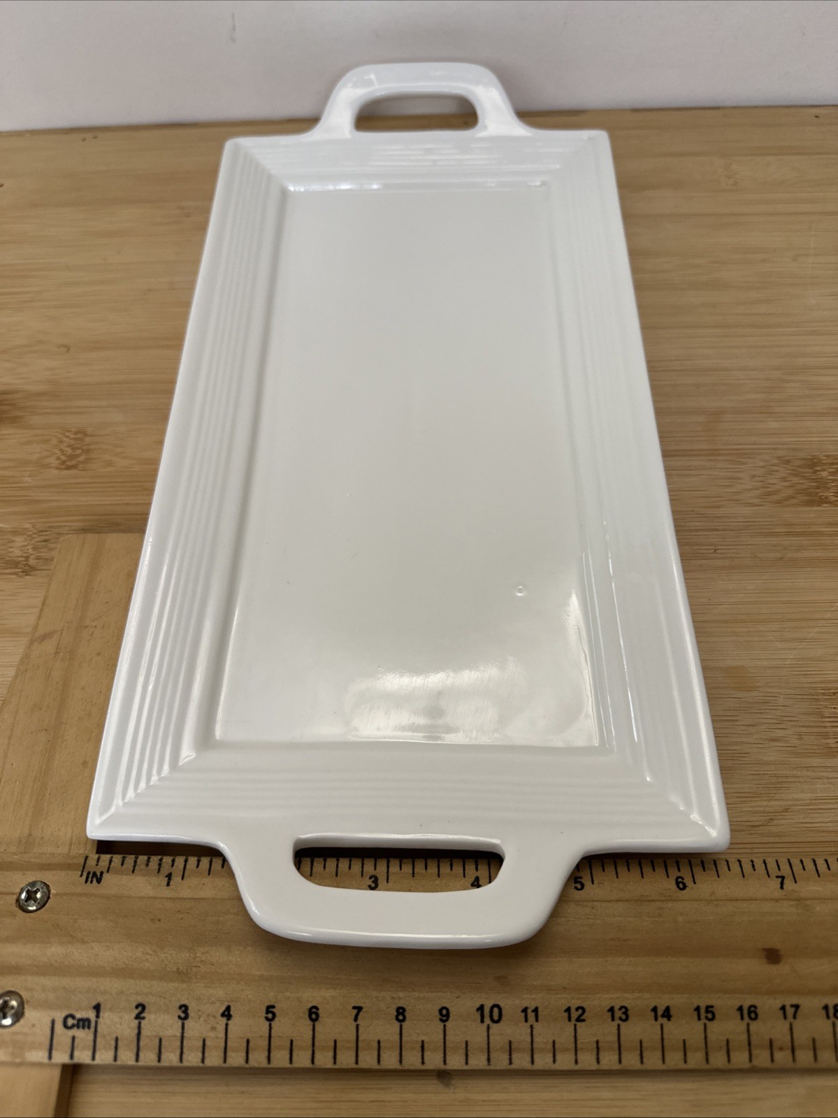 Il Mulino New York Classic All White Porcelain Handled Platter 13”