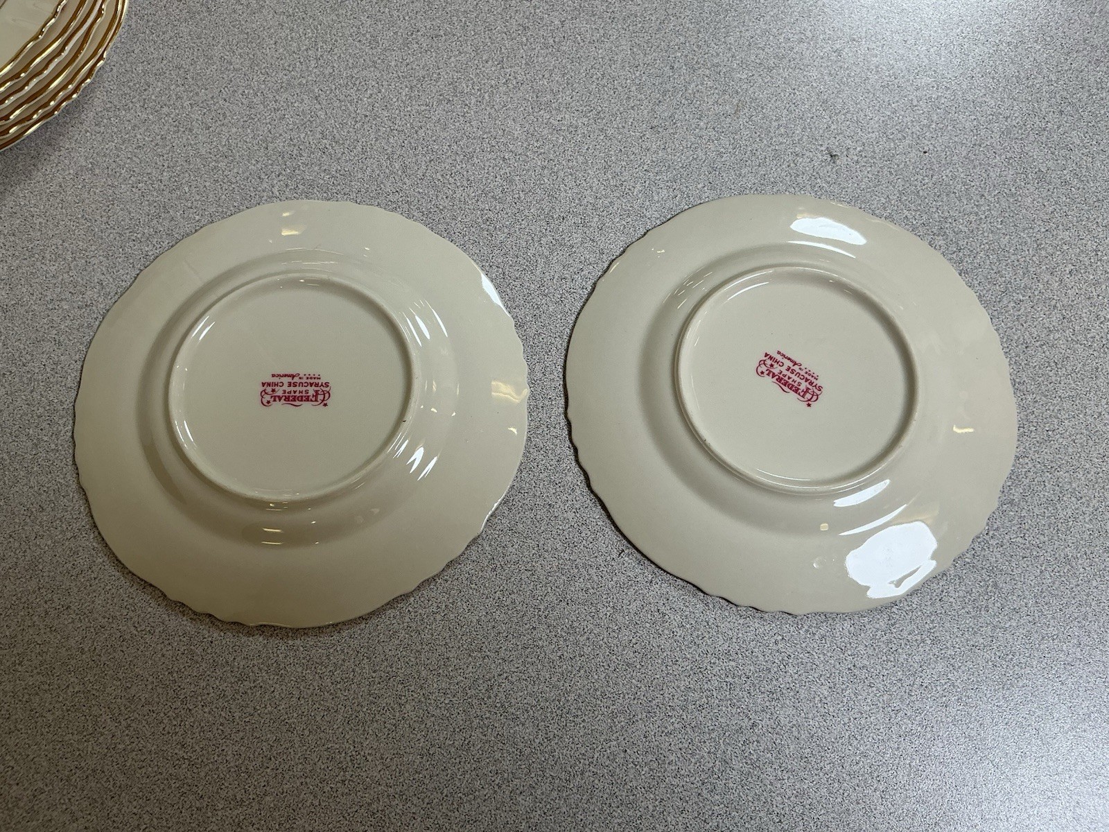 Syracuse China Victoria Set Of 8 Scalloped Bread Plates 6 1/2” Pink Rose Gold