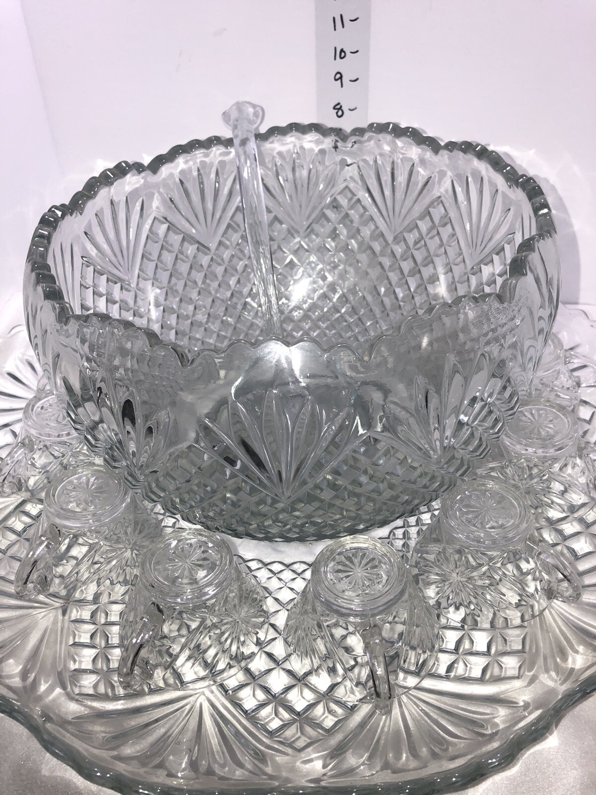 LE Smith Glass Pineapple Diamond Fan Punchbowl With Underplate