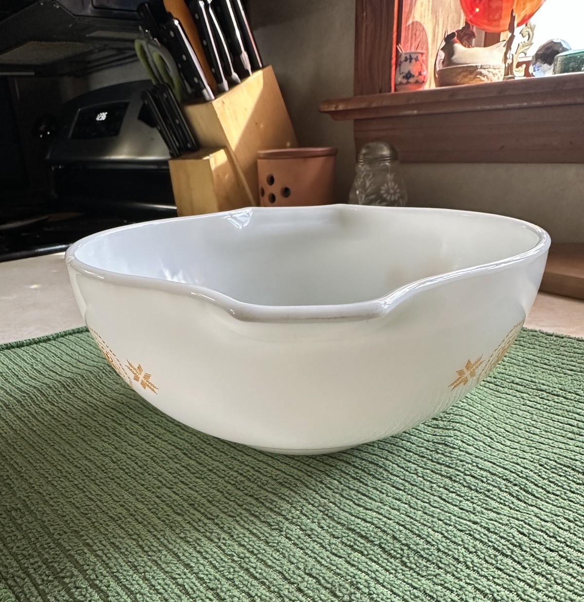 1963 Pyrex Town & Country 2 1/2 Qt Nesting Mixing Cinderella Bowl #443 EUC