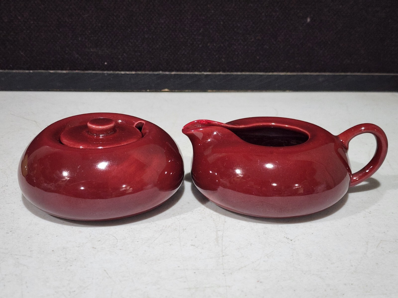 VTG Hollydale Malibu Modern MAROON RED Creamer & Sugar Bowl Set Midcentury Mod