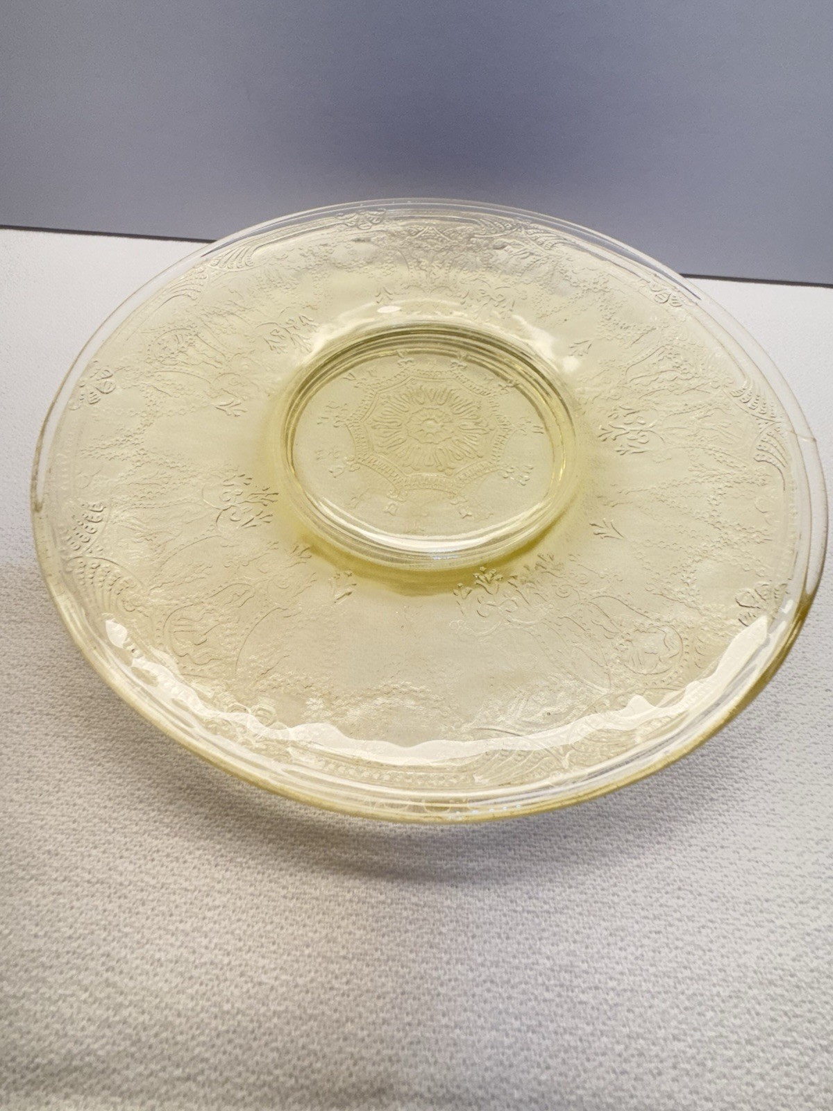 VTG Anchor Hocking Yellow Depression Glass Cameo Ballerina 6″ Saucer Set of 3