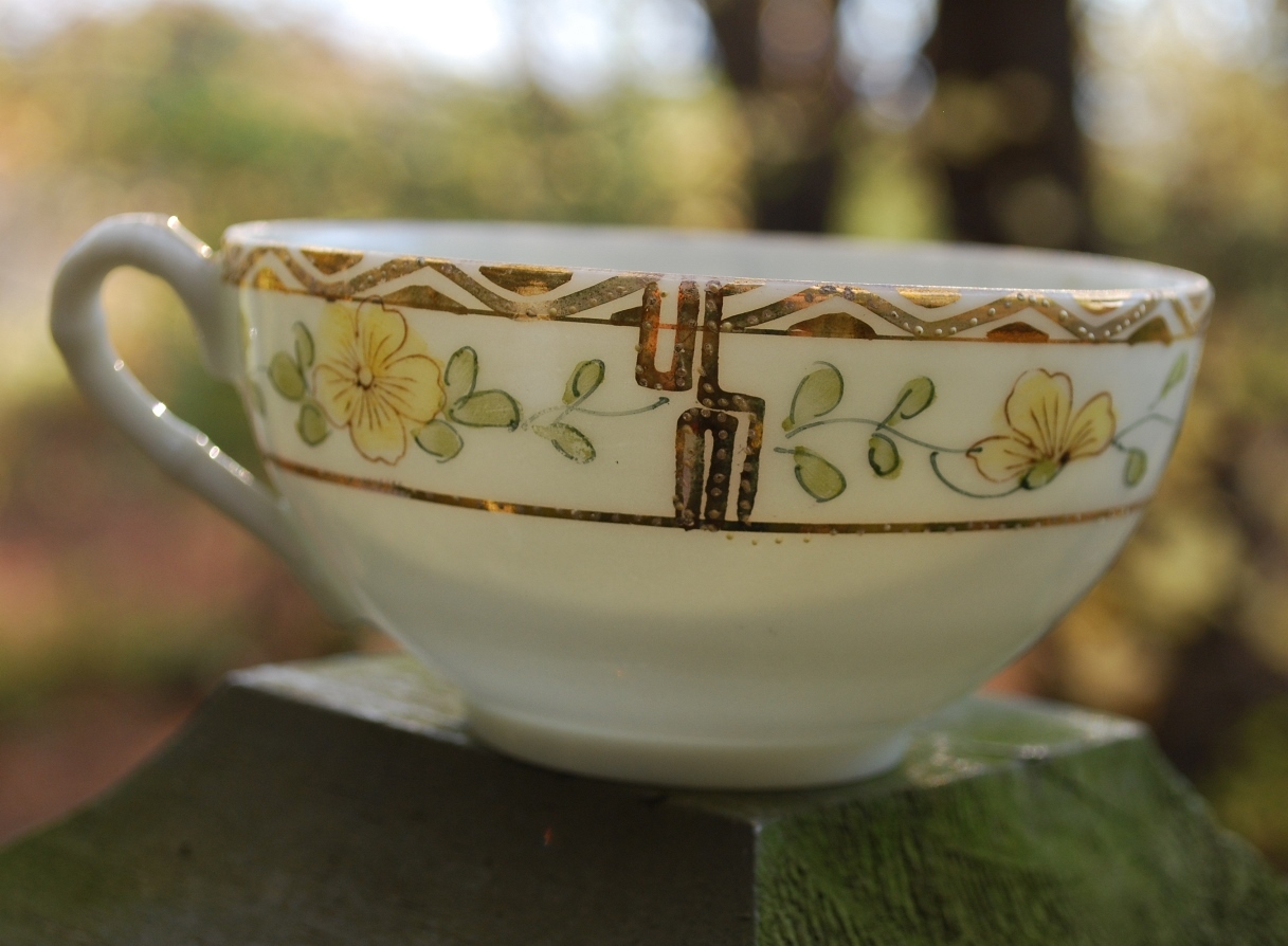 Antique Pre-1900 GOLD MORIAGE Set 4 TEACUPS w 4 SAUCERS Hand Painted Porcelain