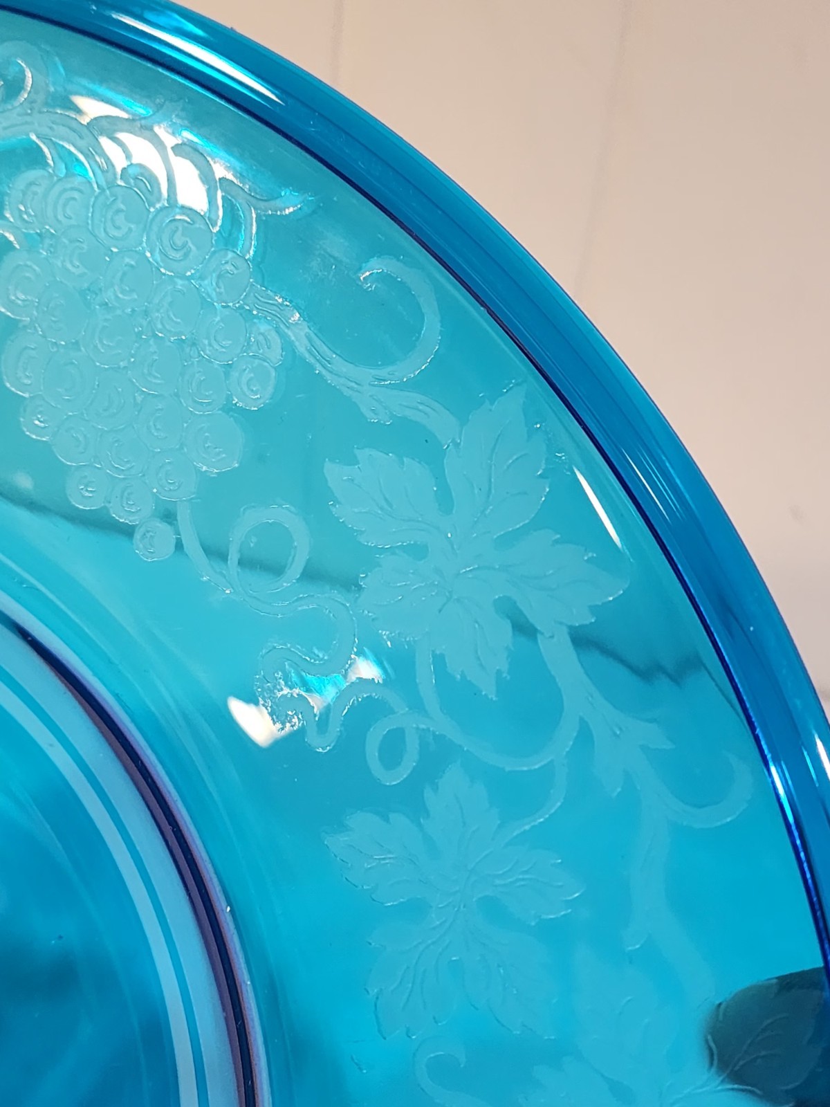 Sinclaire Steuben Engraved CELESTE BLUE 16″ Glass Plate Possible Shape 2906
