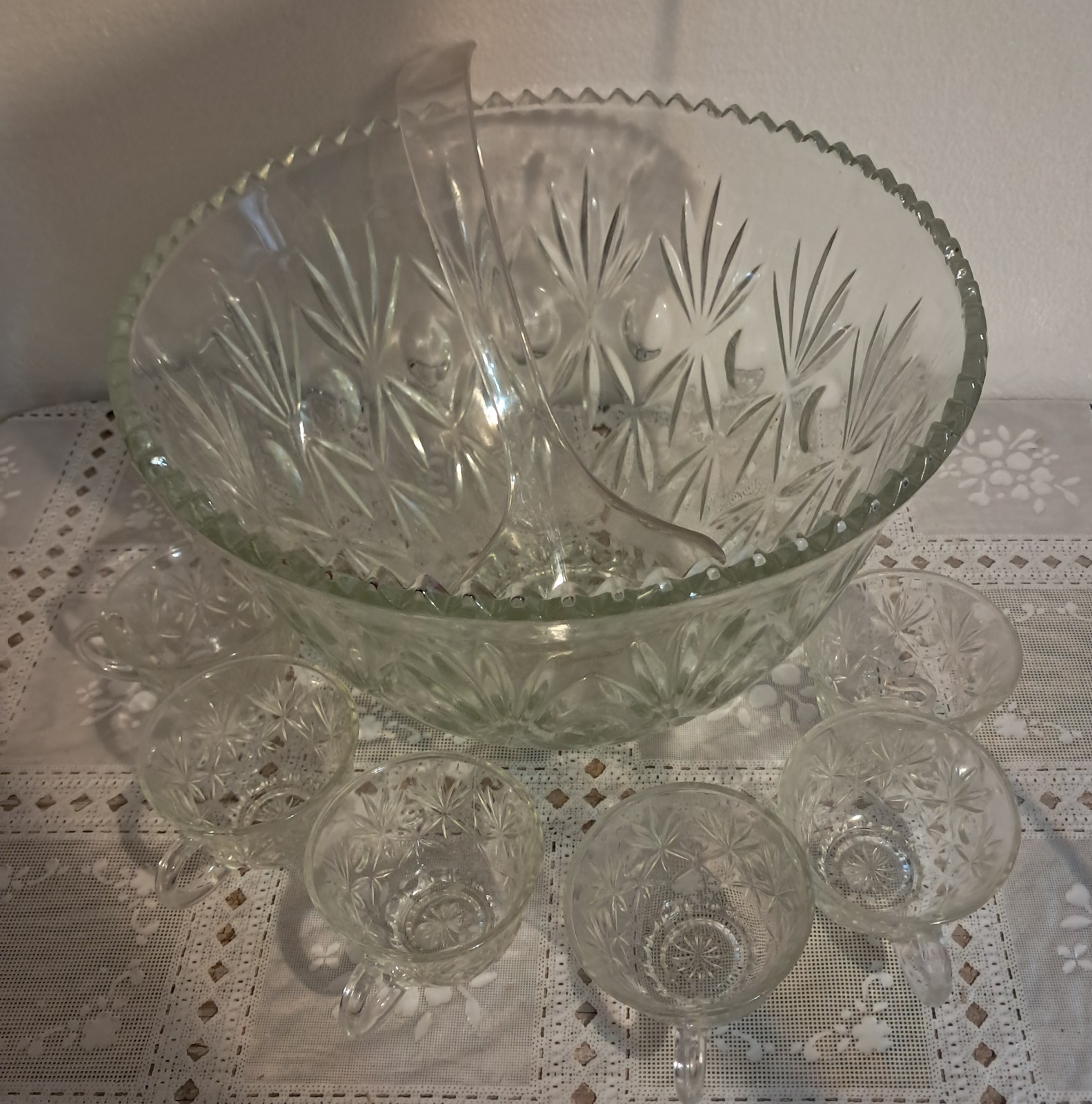Crystal Punch Bowl Set With 6 Cups & Laddle