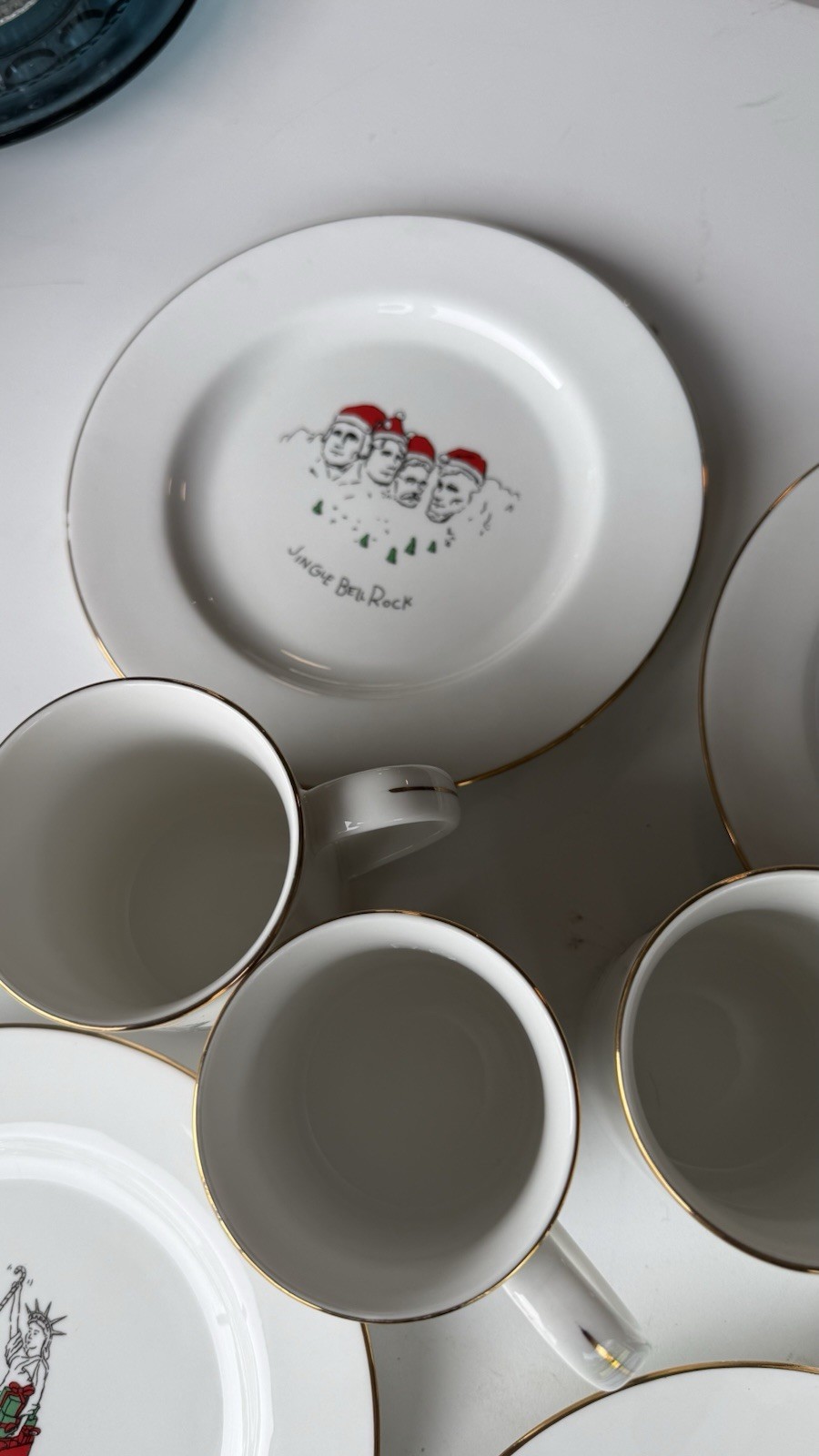 Ceramic White & Gold Humorous Christmas Dinner Set, 4 Plates & 4 Cups