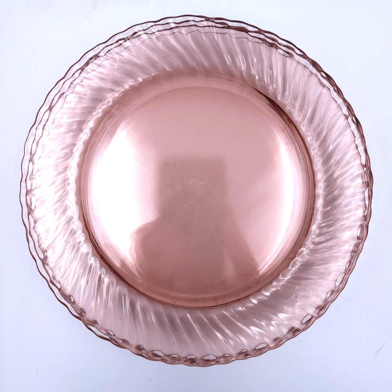 4 – Arcoroc Rosaline Pink Swirl Glass Salad Dessert Plates 7.75 in – France