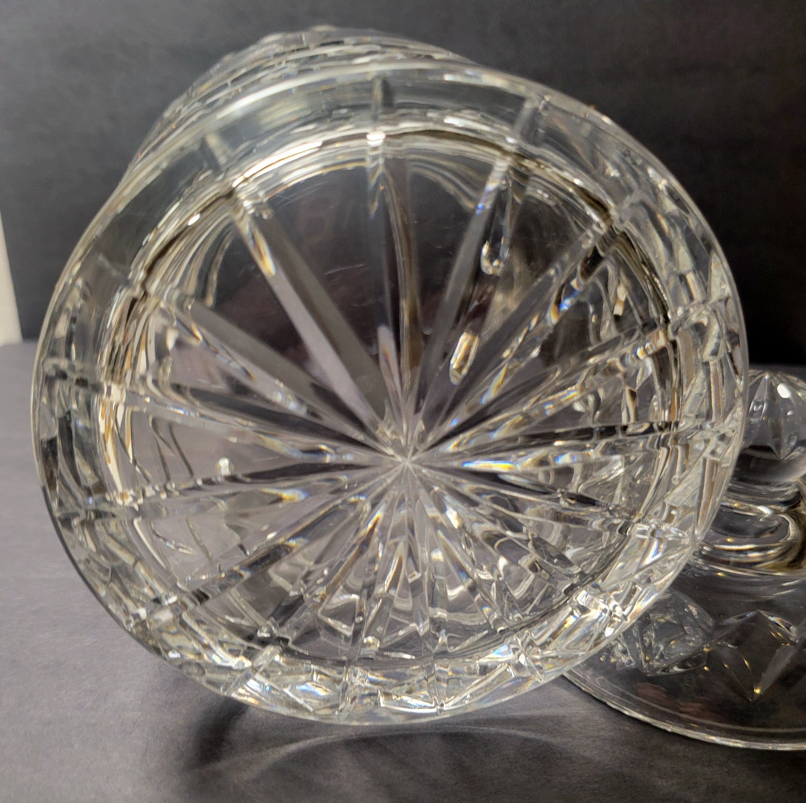 Vintage Lead Crystal Cut Glass Biscuit Barrel or Cookie / Candy Jar 6.75″