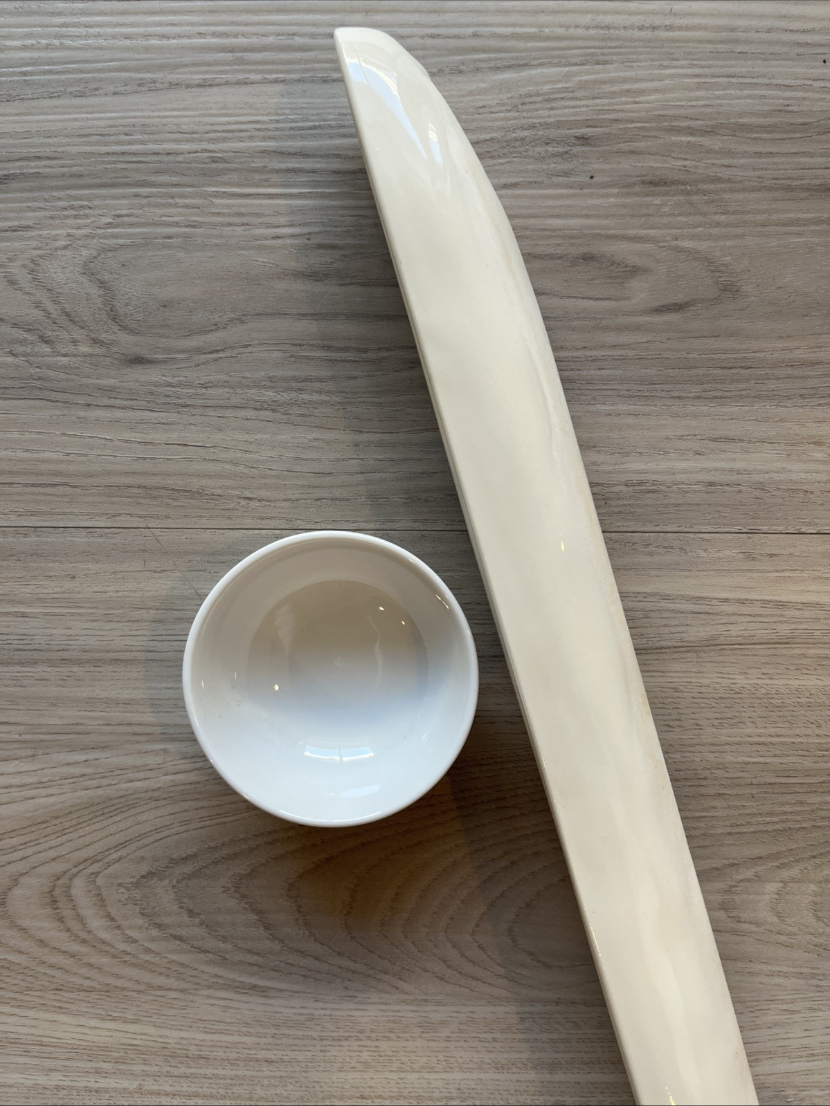 Carnevale McCarty of Memphis Signed White Pottery 16″ Olive Boat