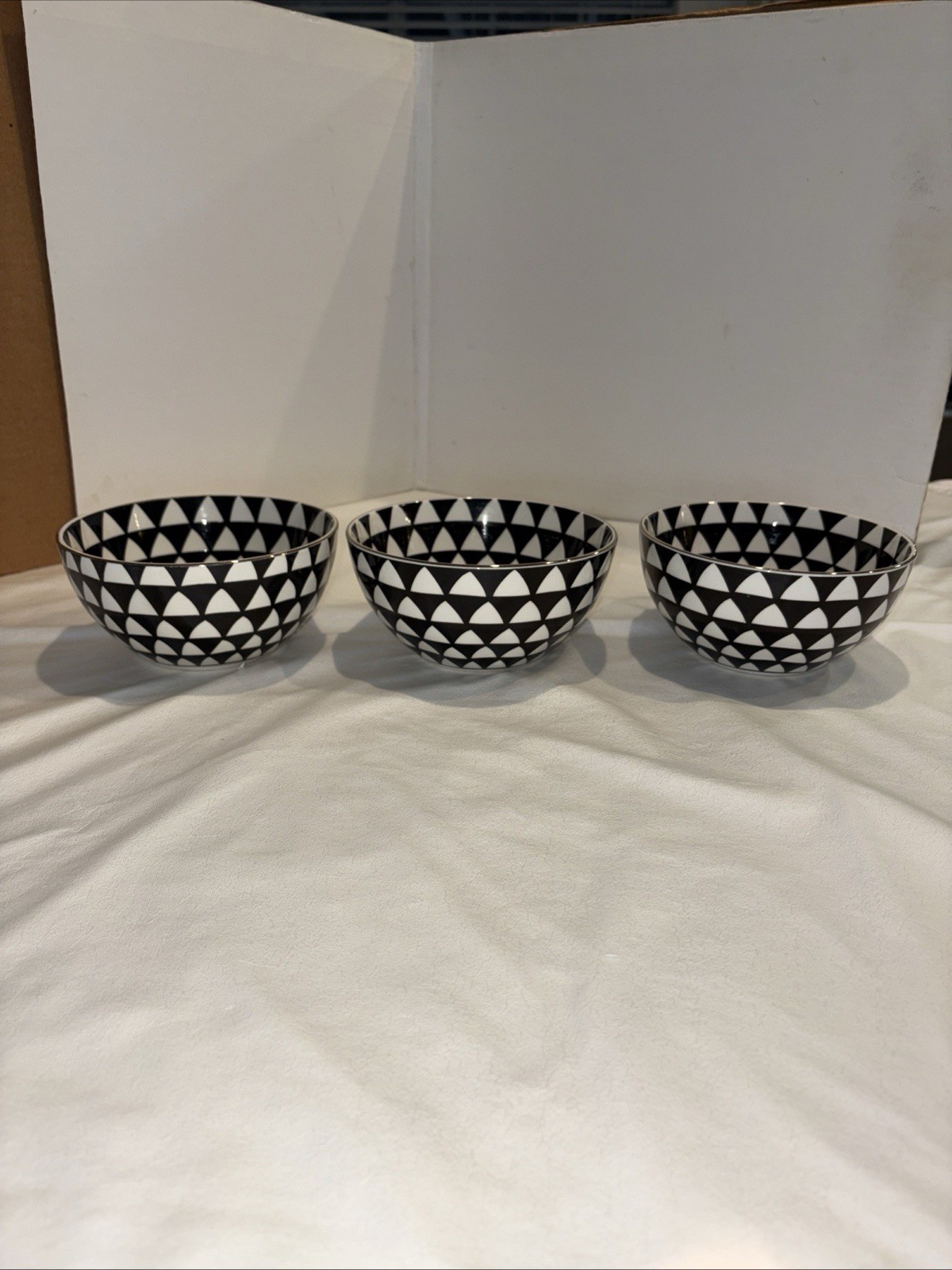 Set Of 3 Thyme & Table Stoneware Serving Bowls Black/White Asymmetrical