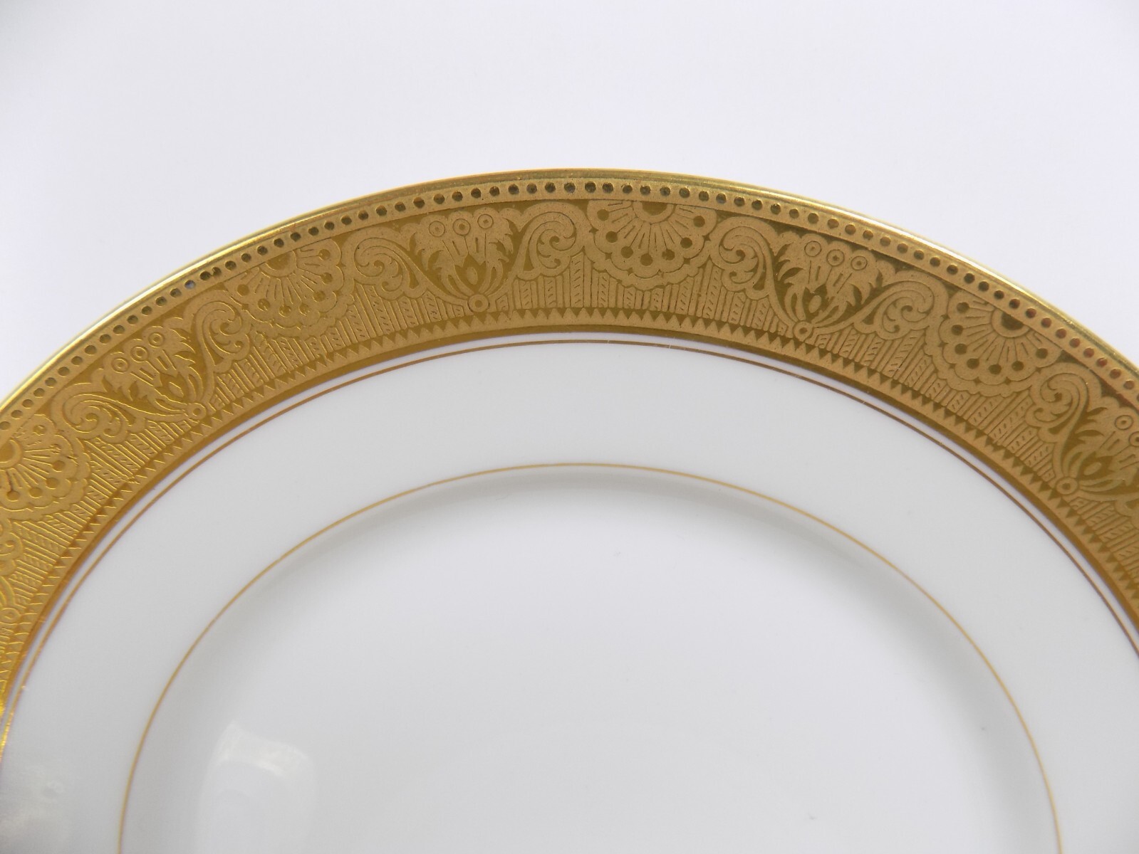 4 L. Boyer Limoges Porcelain 8.75″ Plates Ovington Bros. NY Gold Band