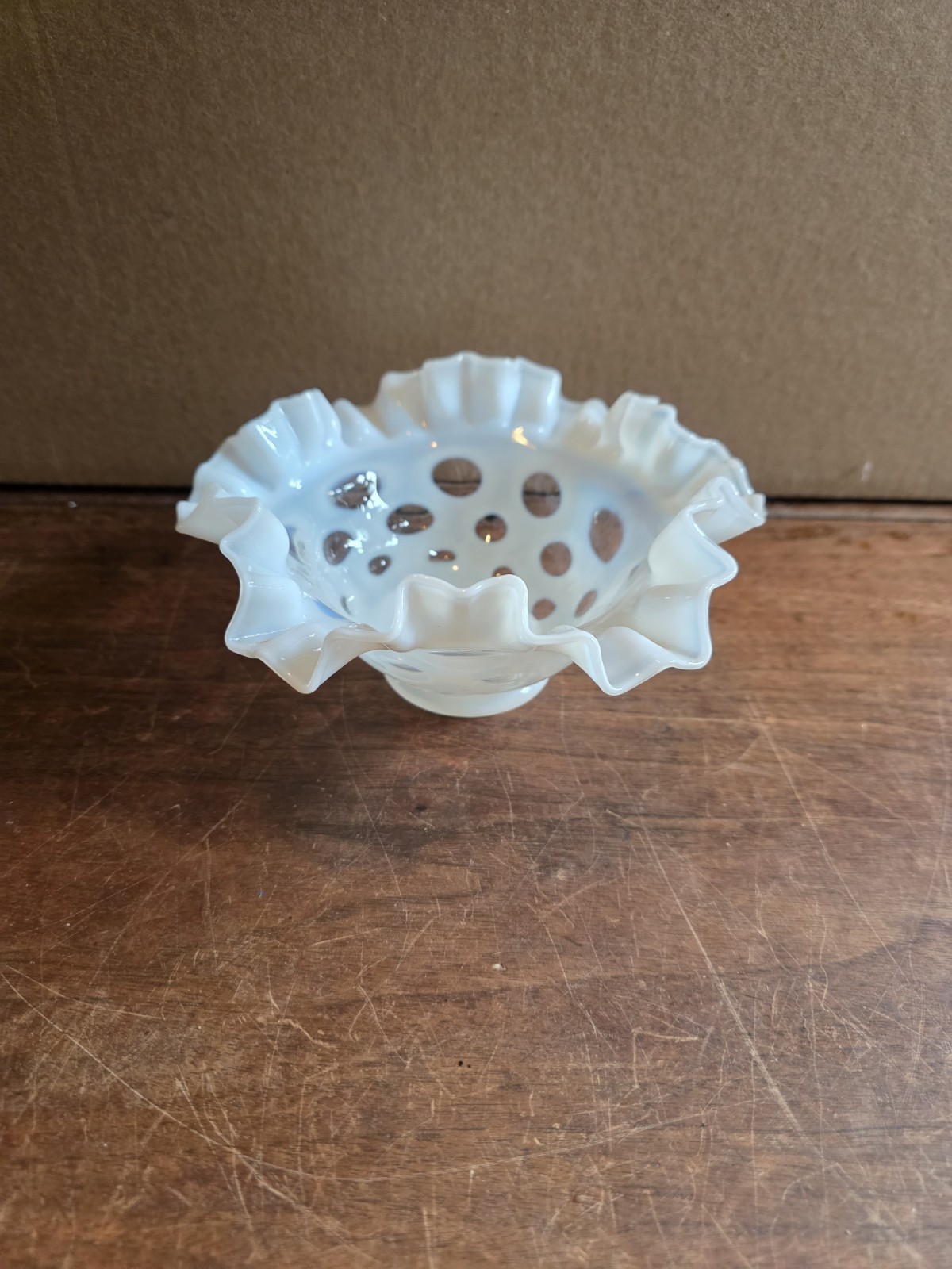 Vintage White Fenton Coin Dot Ruffle Edge Art Glass Bowl