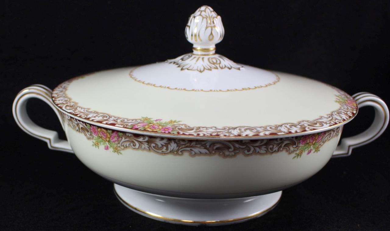 Noritake HARMONY GOLD TRIM Round Covered Vegetable Bowl 3906 GREAT CONDITION