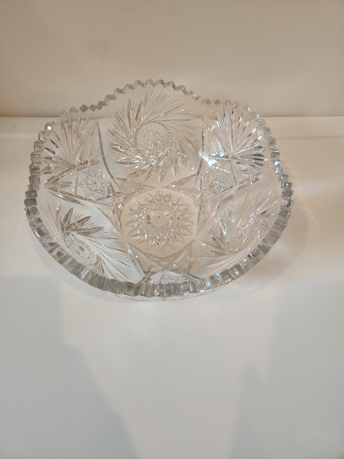Antique American Brilliant Deeply Cut Glass 8″ Bowl Sawtooth Rim