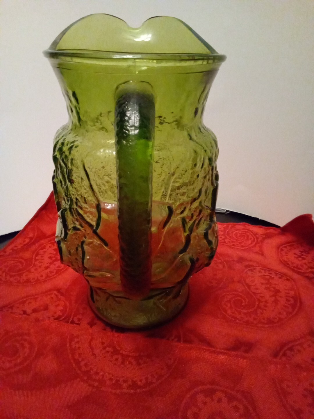 1970s Anchor Hocking Raised Rainforest PITCHER in Avocado Green GUC