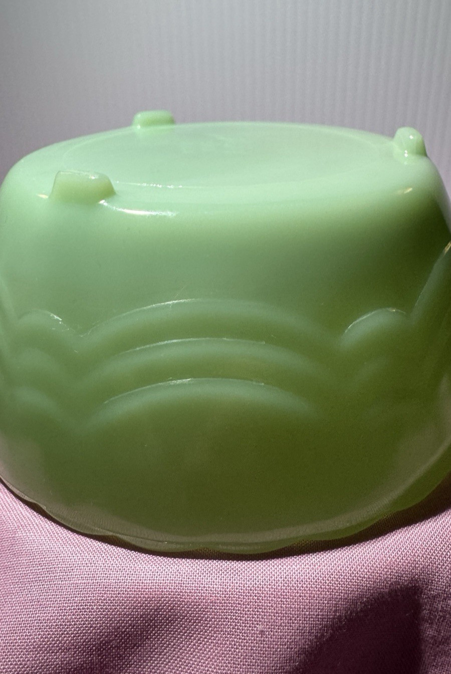 Fire King Jadeite 3 Footed Bulb Bowl 5 1/4″ Scalloped Rim Vintage Mid Century