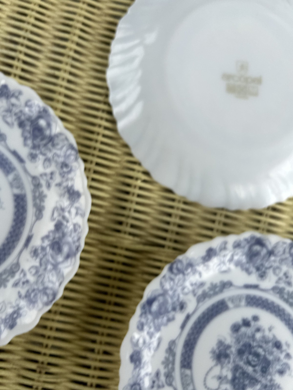 Set Of 4 11 Honorine By Arcopal France Salad Plates 7.25” Blue & White Vintage