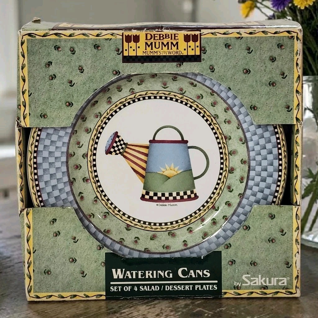 NIB 4 Sakura Watering Can Salad Plates 8″W Debbie Mumm Vtg Floral Checkerboard