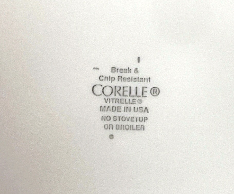 12 Pc Corelle Corning Enhancements: 4 Dinner 4 Luncheon (9″) 4 Salad Plates EUC