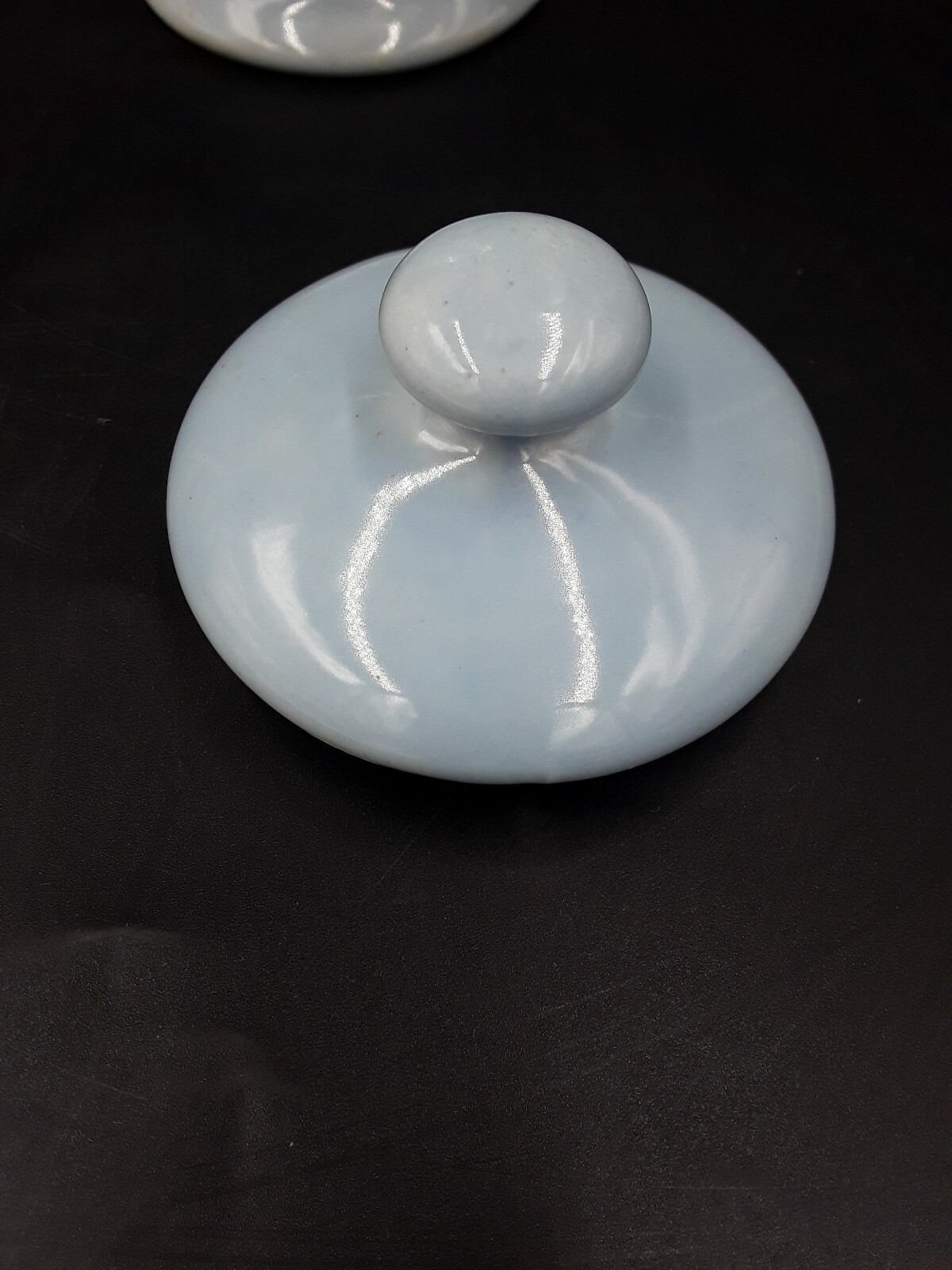 Del Coronado California Pottery Blue Hollydale Grape Sugar Bowl