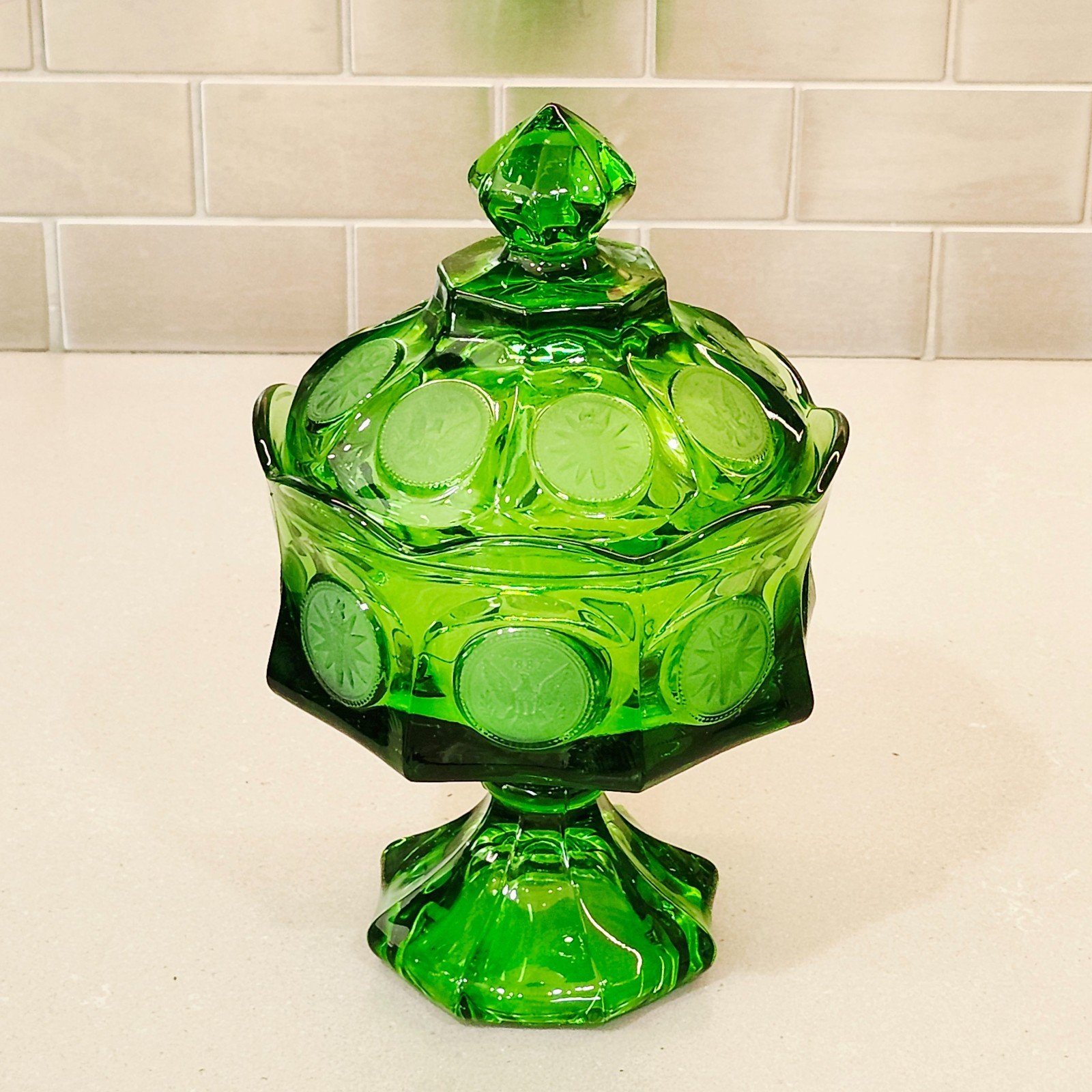 Vintage Fostoria Emerald Green Coin Glass 8.5” Tall Pedestal Covered Candy Dish