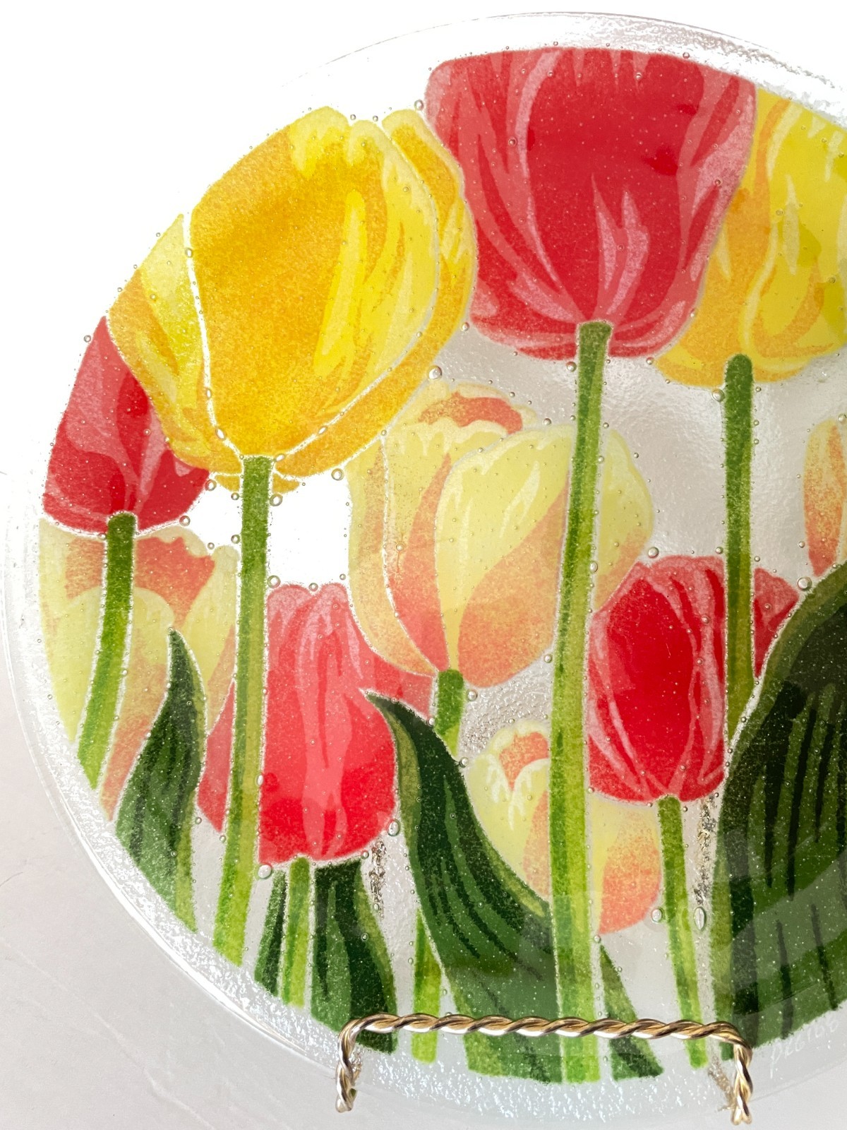 Peggy Karr Tulips Fused Art Glass Plate 11″ Floral Home Decor Cottagecore 2008