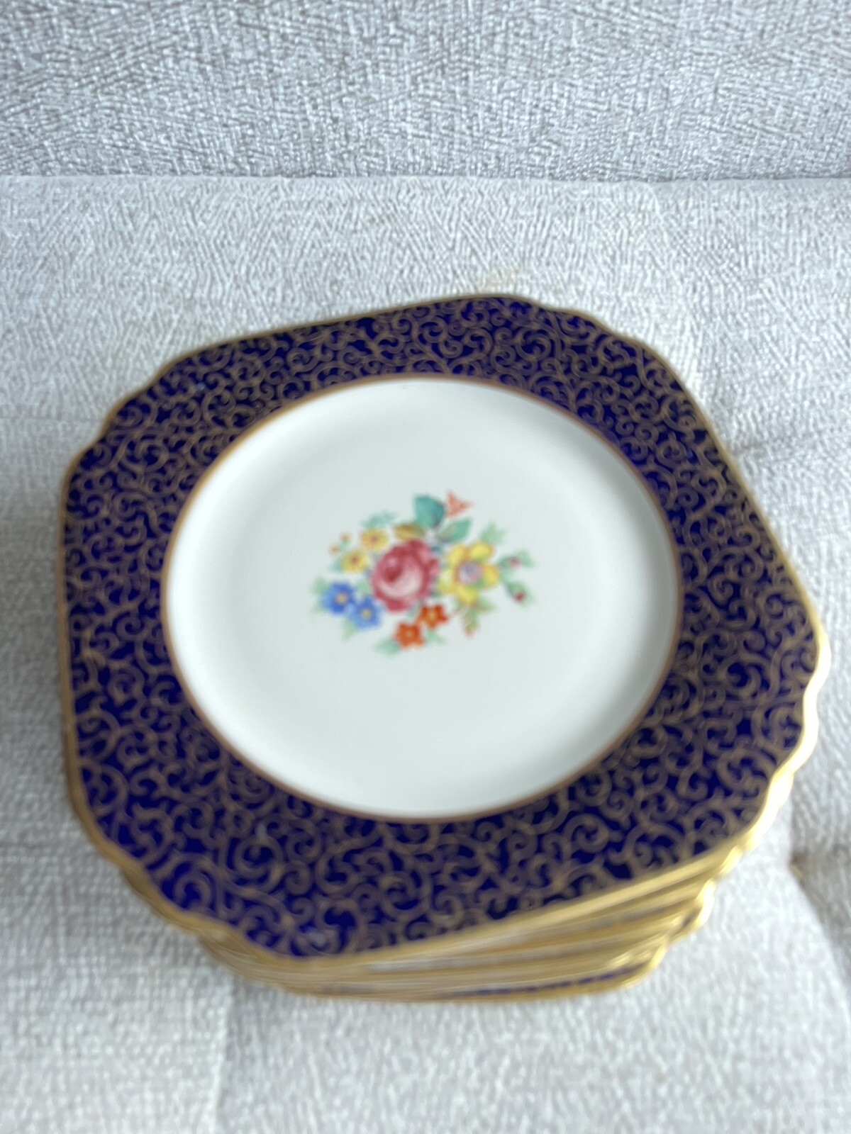 12 Old Ivory Syracuse Square Salad Plates 8-1/8″ Cobalt Blue Gold Encrusted. NEW