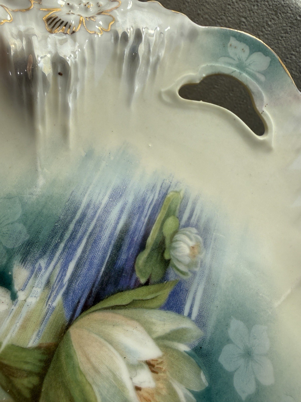 Antique RS Prussia Mold Reflecting Water Lilies Handled Plate 10.25″