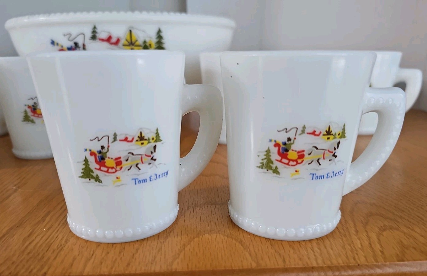 Vintage Tom & Jerry Milk Glass Beaded Punch Bowl & 11 Cups Sleigh Horses