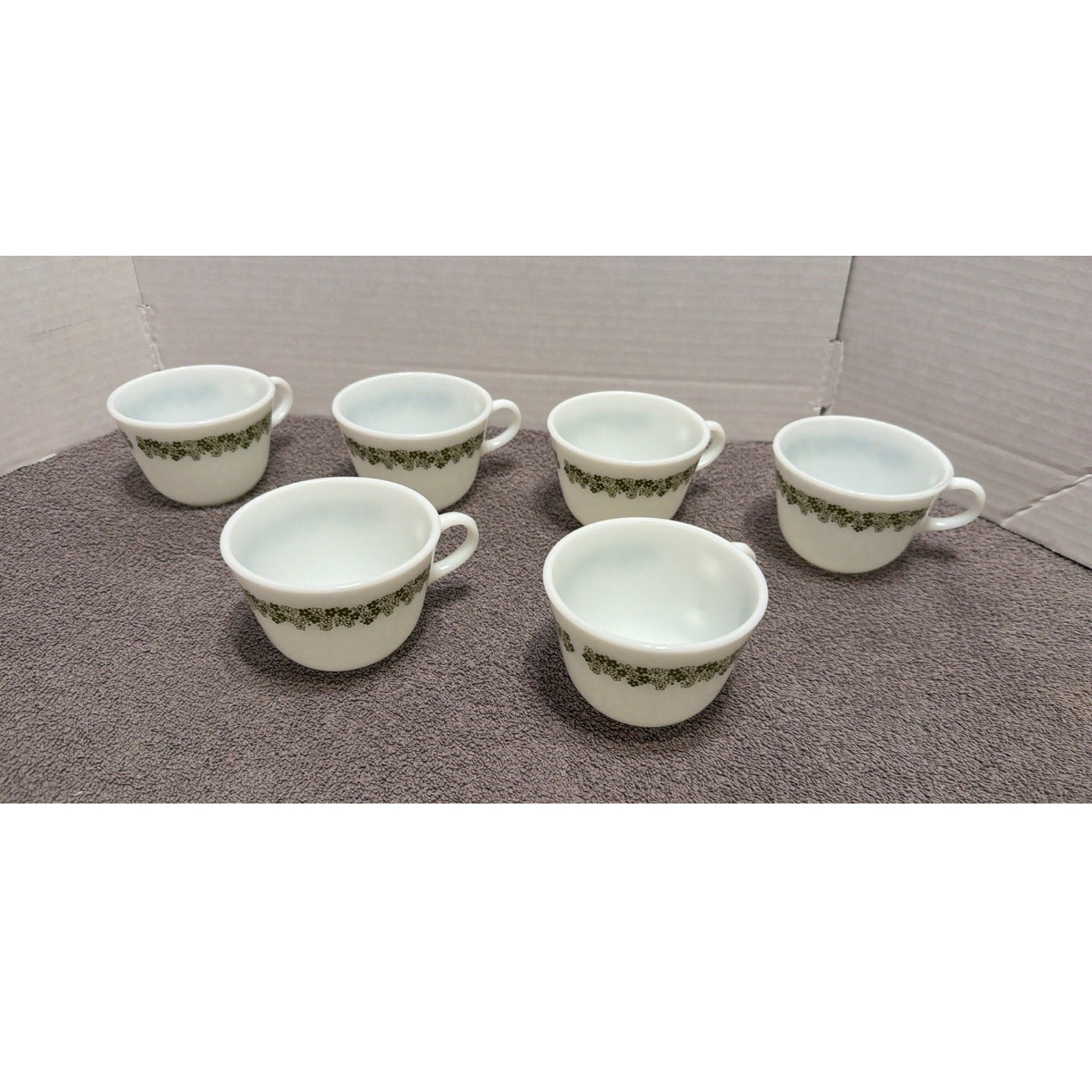 Beautiful vintage PYREX Milk Glass Cups Set of 6 Green Floral Pattern