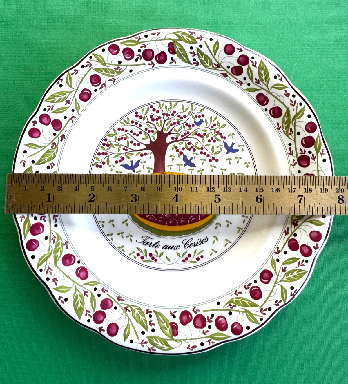 French Gien for Crate & Barrel “LES TARTES” Dessert Plates Abricot/Pomme/Cerise