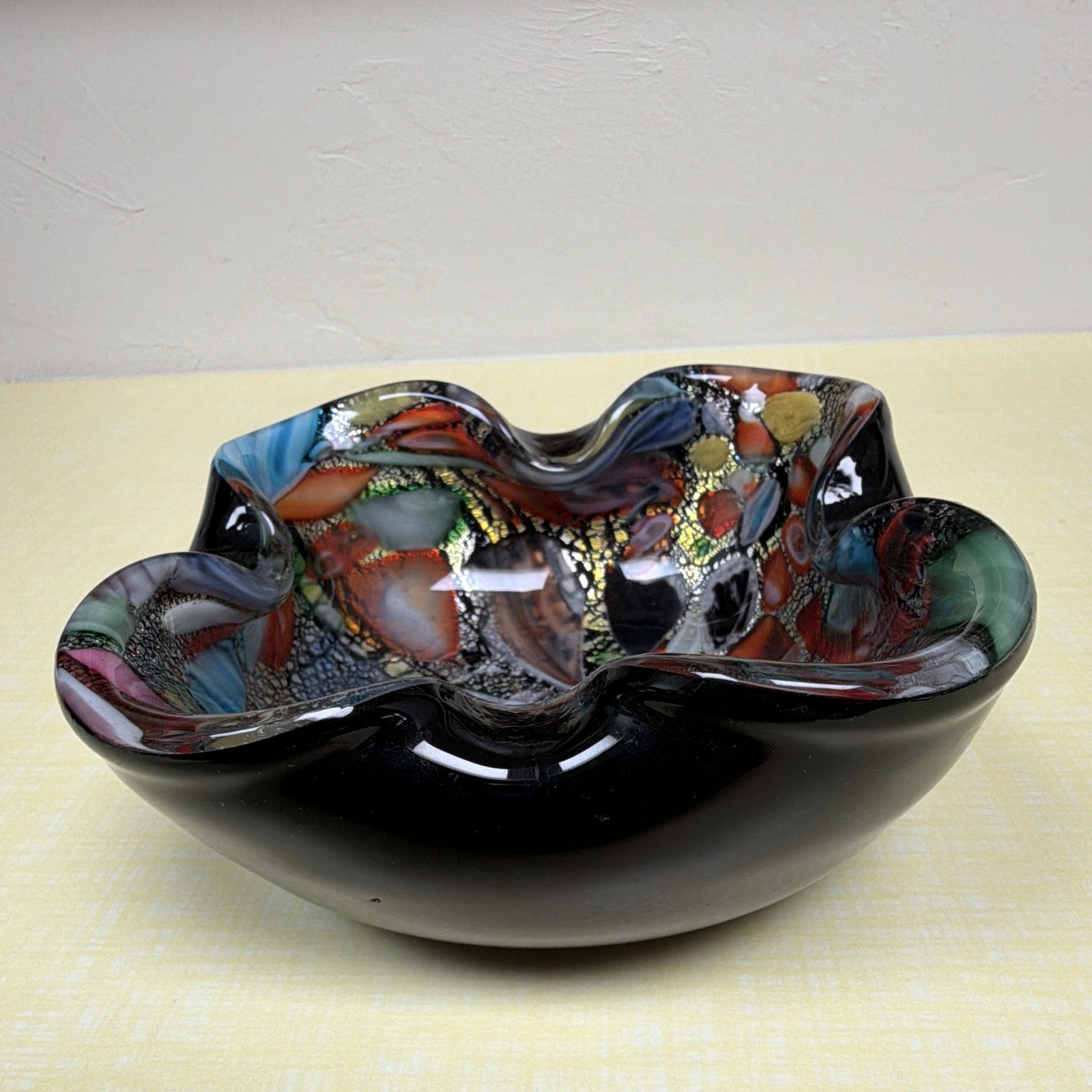 Vintage Italian Tutti Frutti bowl-5 1/2 Inches