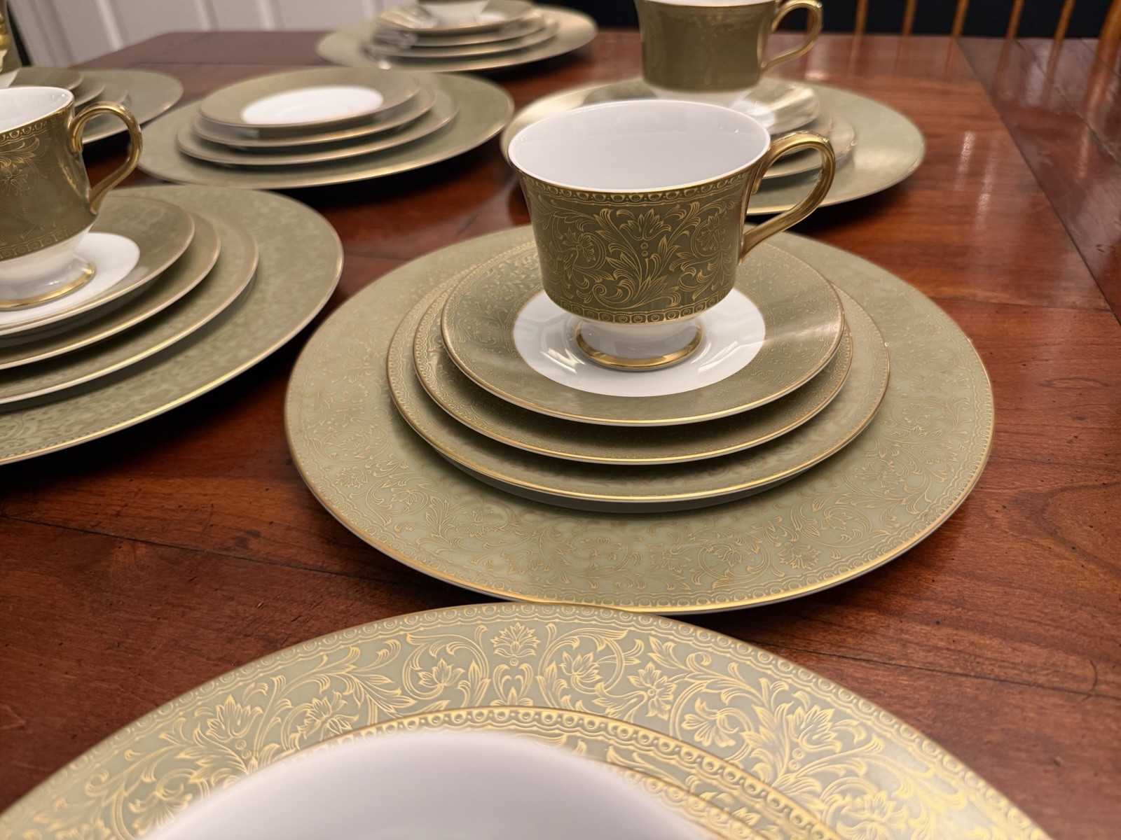 Complete 50-Pc Service for 10 Vintage Sango Japan Versailles (#3642) Fine China
