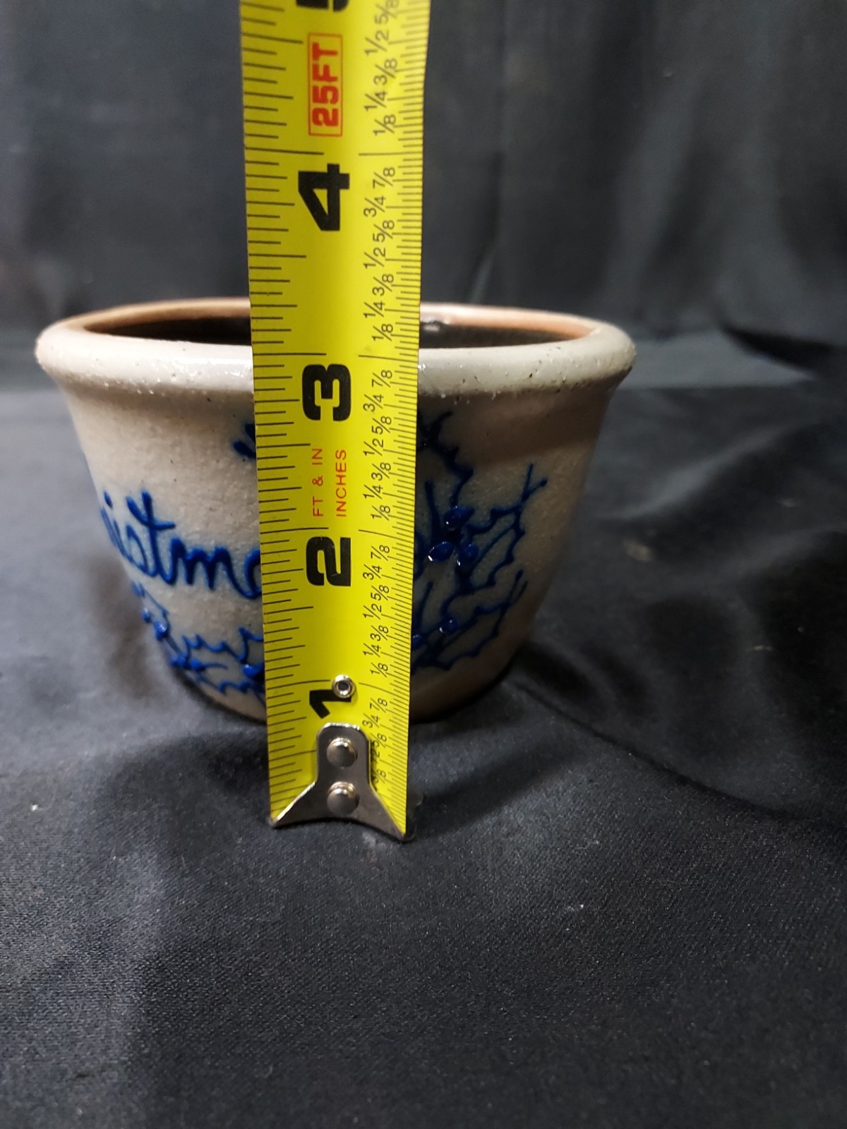 1994 Salmon Falls Stoneware MERRY CHRISTMAS Small Custard Cup Bowl Holly Berry