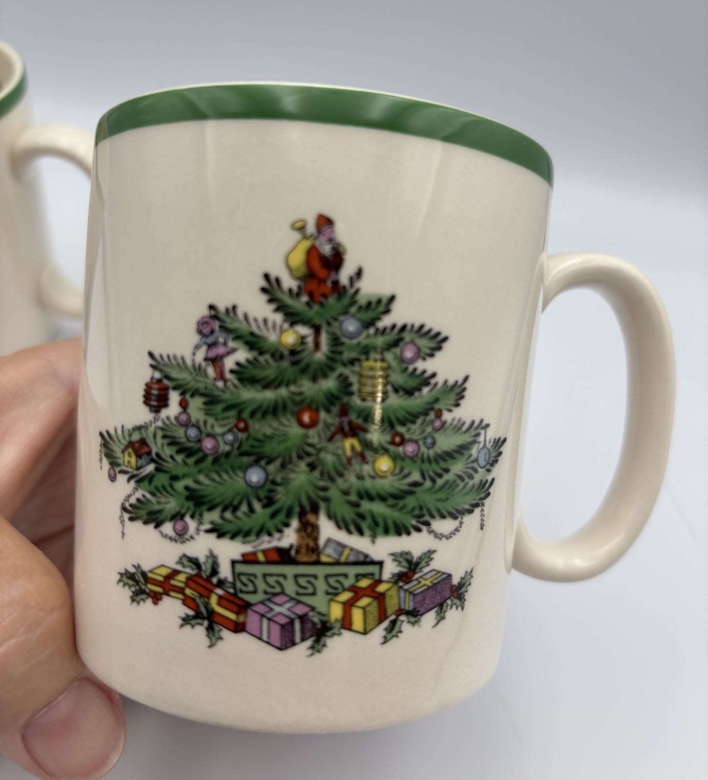Set 2 Spode Christmas Tree Coffee Mugs 3.5″ S3324 Made in England Holiday