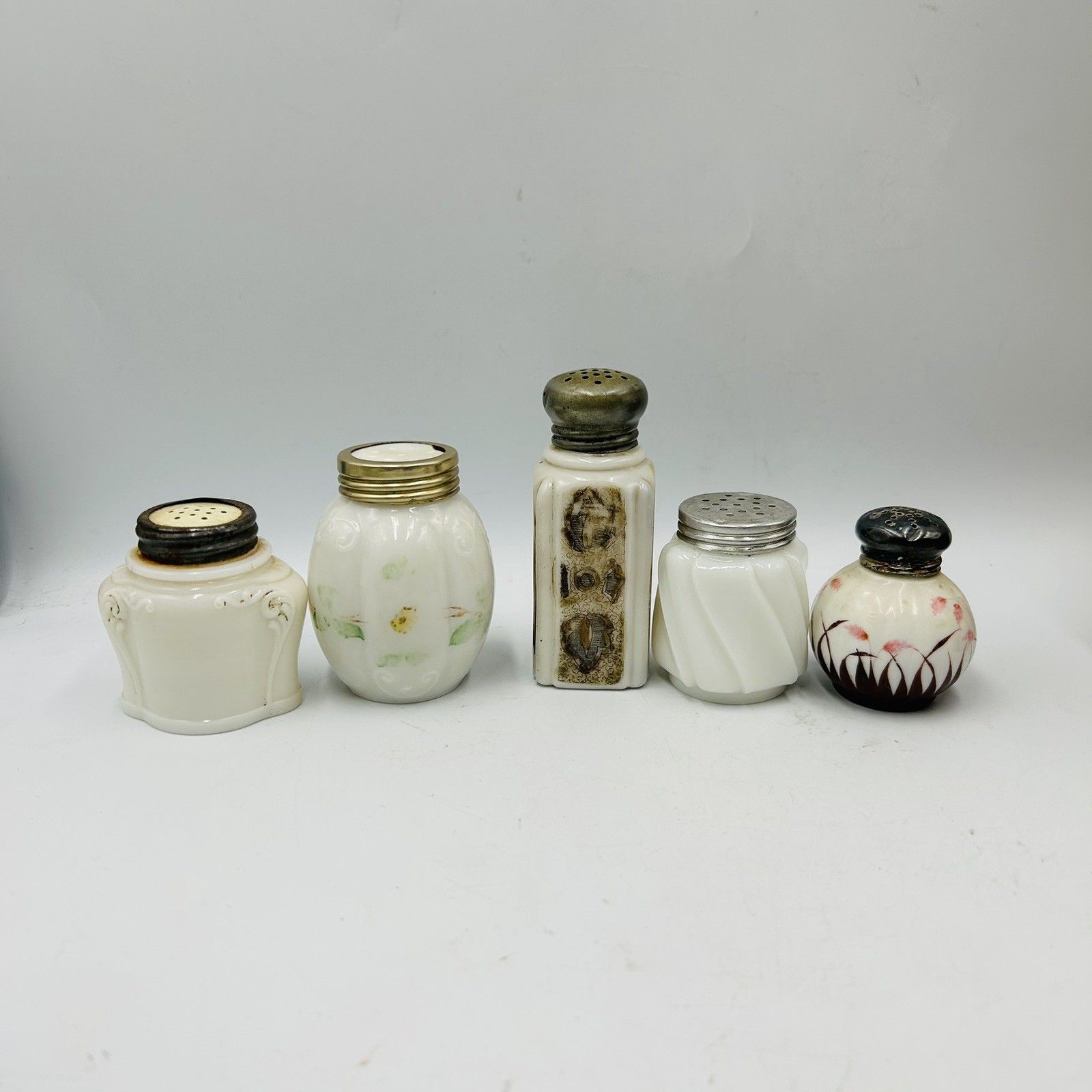 5 Antique Eapg Milk Glass Mixed Lot Salt Shakers