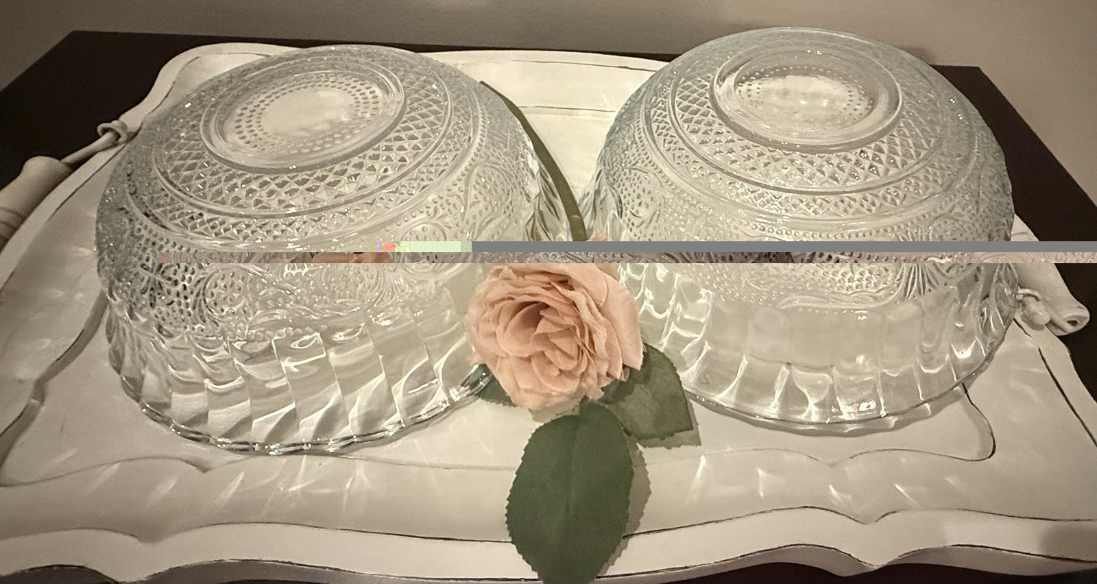 3 Pcs -VINTAGE KIG MALAYSIA Trellis Glass Sandwich; 2 Serving Bowls & 1 Lg Plate