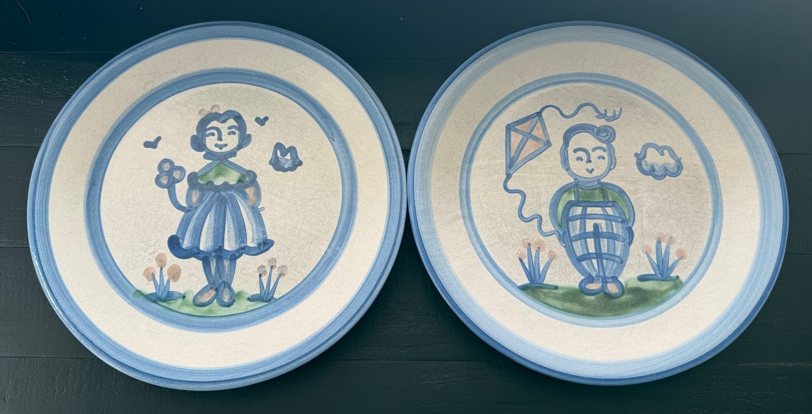 VINTAGE MARY ALICE MA HADLEY 11″ DINNER PLATES BOY AND GIRL EUC