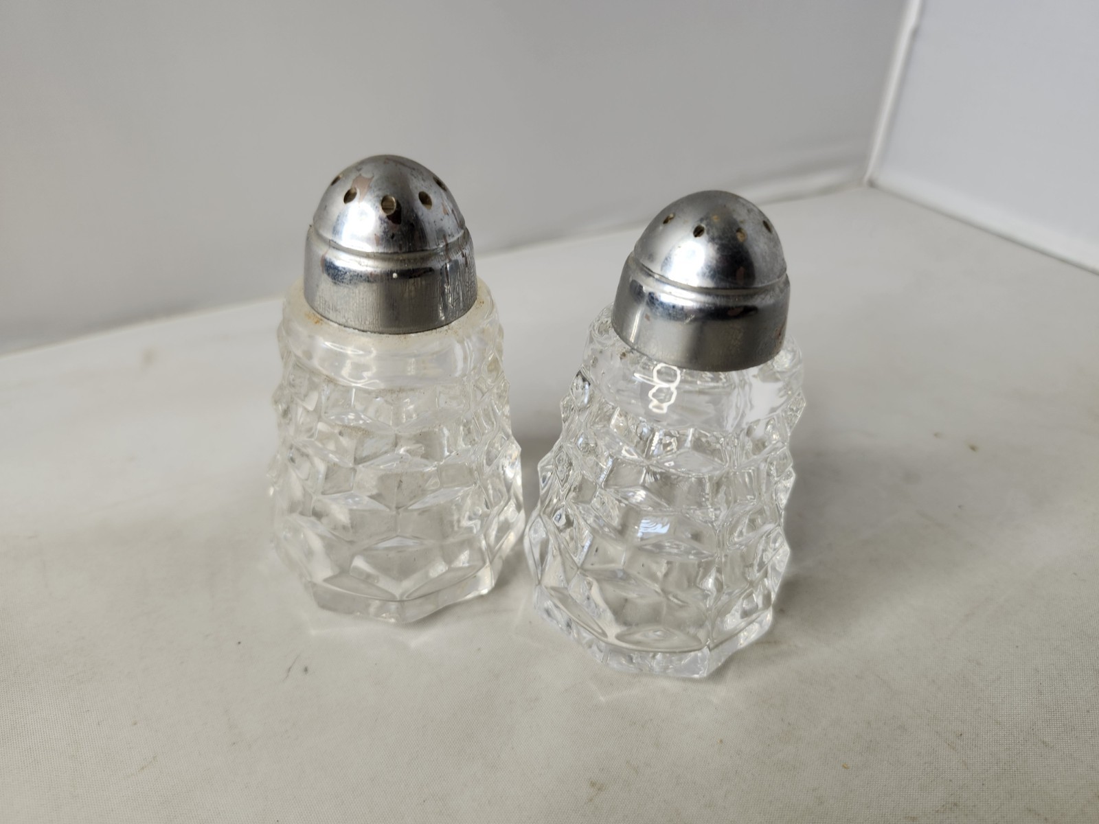 VTG Set of Fostoria American Clear Glass Salt and Pepper Shakers Metal Lid Cap