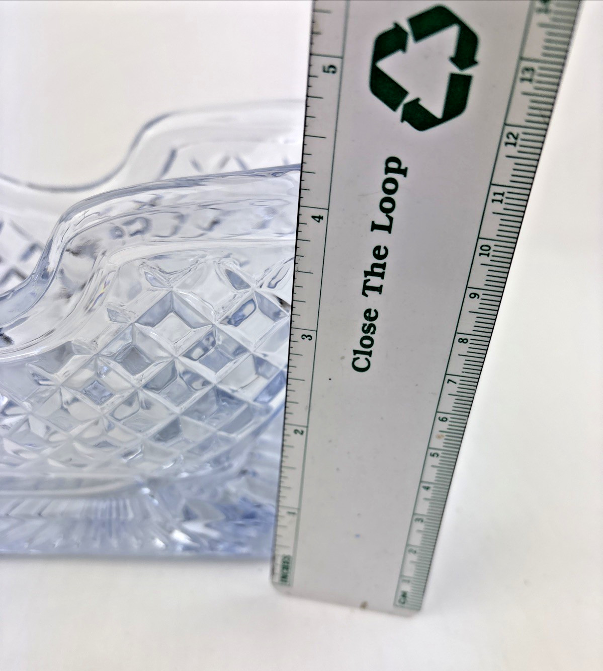 NEW in Box 24% Lead Crystal Christmas Sleigh for Flowers Candy Tissues MINT
