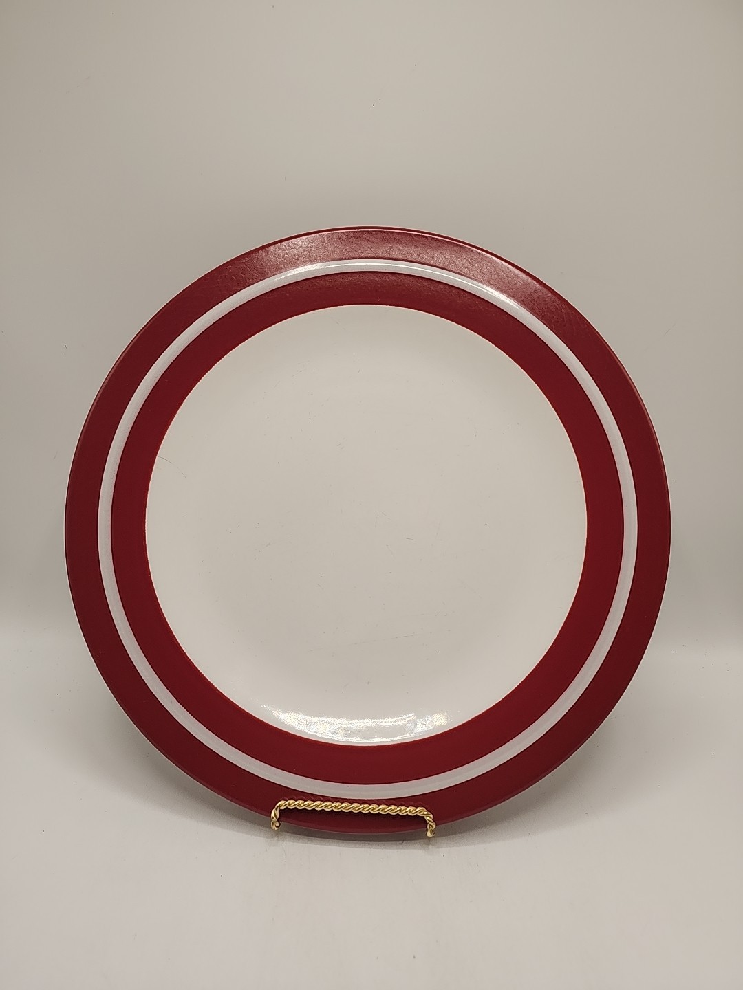 Wedgwood / Emeril “Very Berry Red” 11 3/4 Inch Dinner Plate