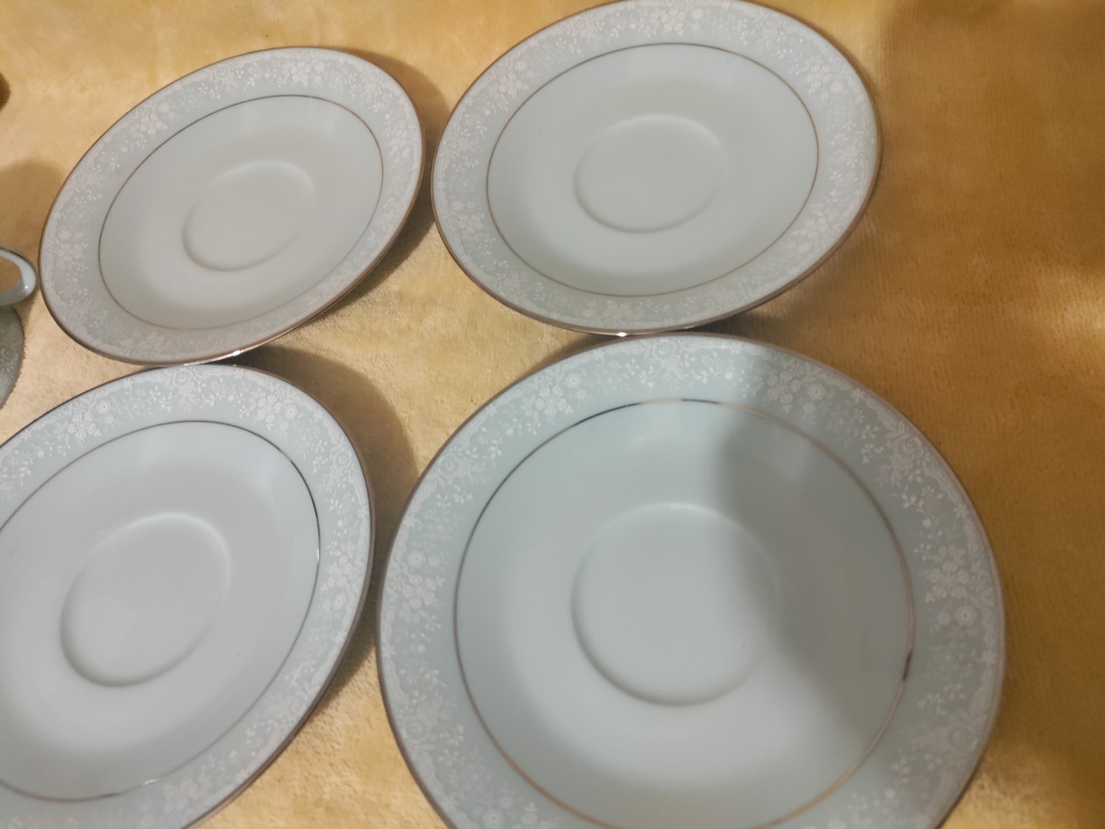 Noritake China Fidelity 4 Cup & 4 Saucers Baby Blue With Gold Trim 8003 W81