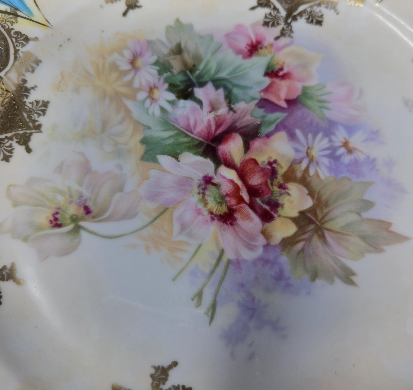 Unmarked RS Prussia Plate Lilly Pads & Scalloped Edge 8″